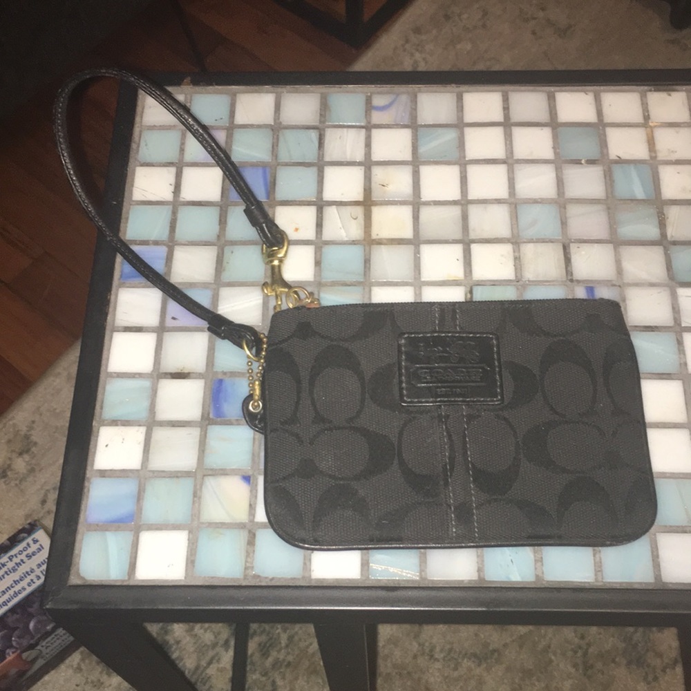 Wristlet